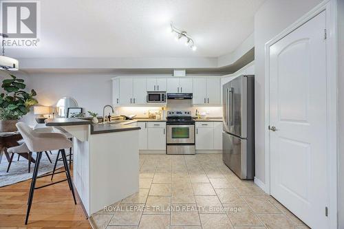 8 - 2089 Beaverbrook Avenue, London North (North M), ON - Indoor Photo Showing Kitchen