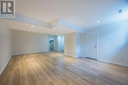 8 - 2089 Beaverbrook Avenue, London North (North M), ON - Indoor Photo Showing Other Room