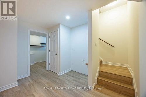 8 - 2089 Beaverbrook Avenue, London North (North M), ON - Indoor Photo Showing Other Room