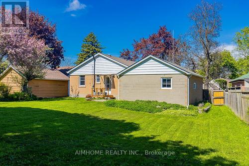 12 Canham Crescent, Toronto, ON - Outdoor