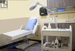 2 - 207 BROCKVILLE STREET S  Smiths Falls, ON K7A 3Z3