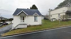 213 Rue La Salle  Saint-Ludger, QC G0M 1W0