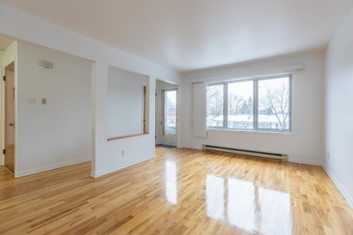 Living Room - 11907 Boul. Lacordaire, Montréal (Montréal-Nord), QC - Indoor Photo Showing Other Room