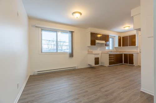 Dining Room - 11907 Boul. Lacordaire, Montréal (Montréal-Nord), QC - Indoor