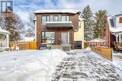 24 MERRITT ROAD  Toronto, ON M4B 3K5