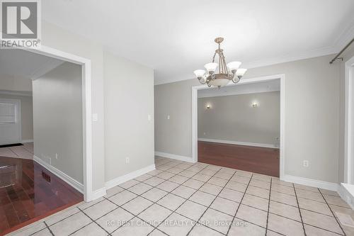 50 Pelham Drive, Hamilton, ON - Indoor Photo Showing Other Room