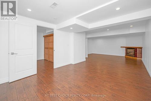 50 Pelham Drive, Hamilton, ON - Indoor Photo Showing Other Room