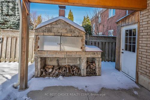 50 Pelham Drive, Hamilton, ON - Outdoor With Exterior