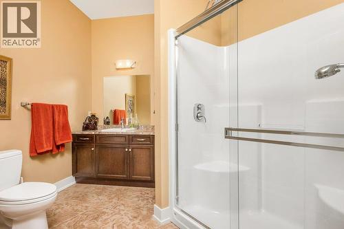 354 Quilchena Drive, Kelowna, BC - Indoor Photo Showing Bathroom