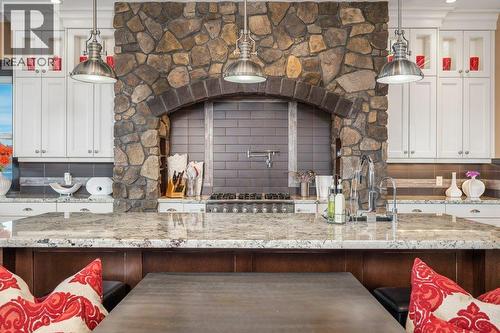 354 Quilchena Drive, Kelowna, BC - Indoor Photo Showing Other Room