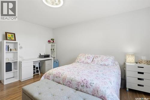 201 103 Keevil Crescent, Saskatoon, SK - Indoor Photo Showing Bedroom