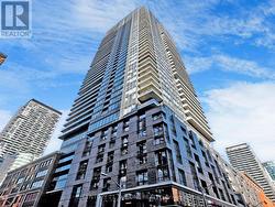 3301 - 115 BLUE JAYS WAY  Toronto, ON M5V 0N4