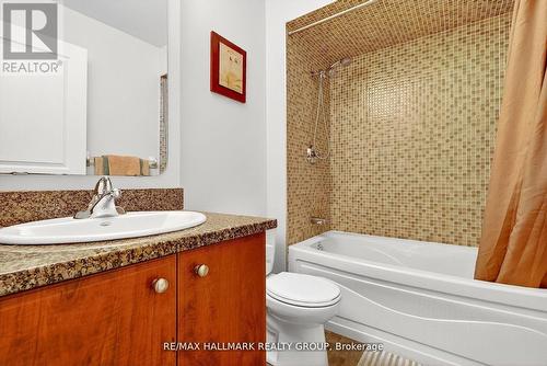 1206 - 200 Besserer Street, Ottawa, ON - Indoor Photo Showing Bathroom