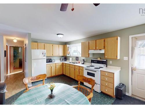 13844 Ns-4, Aulds Cove, NS 