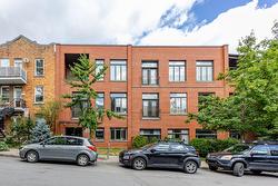 301-2321 Av. des Érables  Montréal (Ville-Marie), QC H2K 3V4