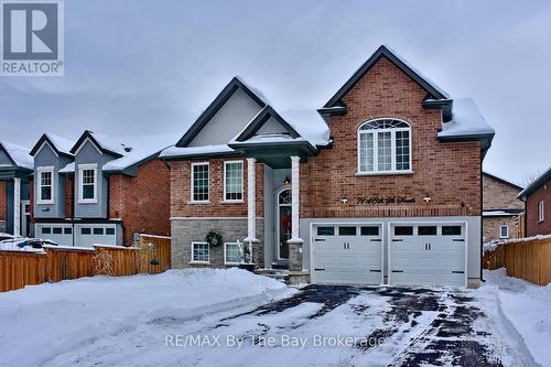 71 48TH STREET S  Wasaga Beach, ON L9Z 2Z8