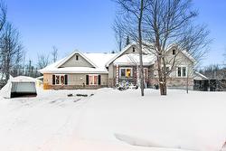 17  - 17A Place du Clos  Lachute, QC J8H 0J3