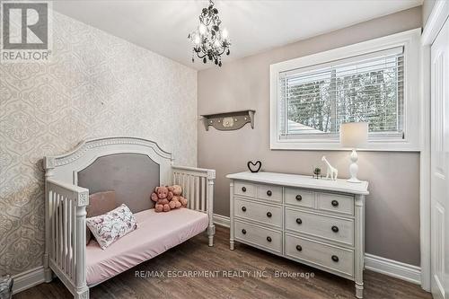 5295 Trinity Church Road, Hamilton, ON - Indoor Photo Showing Bedroom