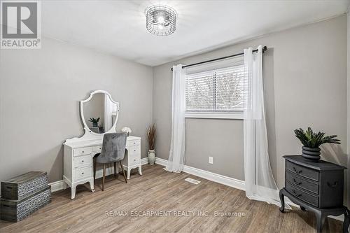 5295 Trinity Church Road, Hamilton, ON - Indoor