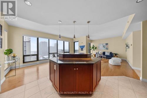 1207 - 90 George Street, Ottawa, ON - Indoor