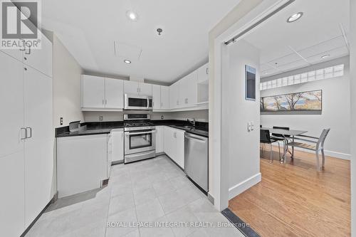 1207 - 90 George Street, Ottawa, ON - Indoor Photo Showing Kitchen
