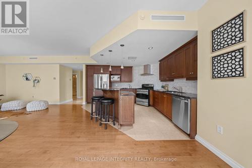 1207 - 90 George Street, Ottawa, ON - Indoor Photo Showing Kitchen
