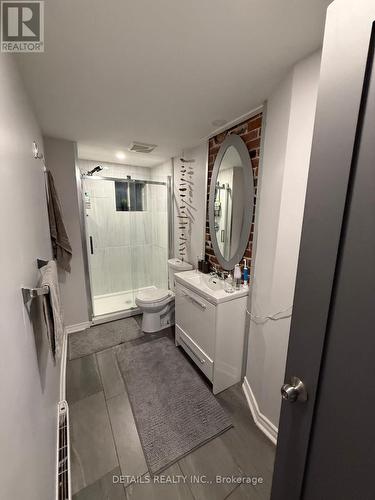 3-Piece Bathroom w Shower (2BR Unit) - 698 Cooper Street, Ottawa, ON 