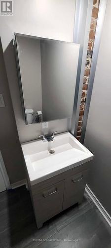 3-Piece Bathroom w Shower (1BR Unit) - 698 Cooper Street, Ottawa, ON 