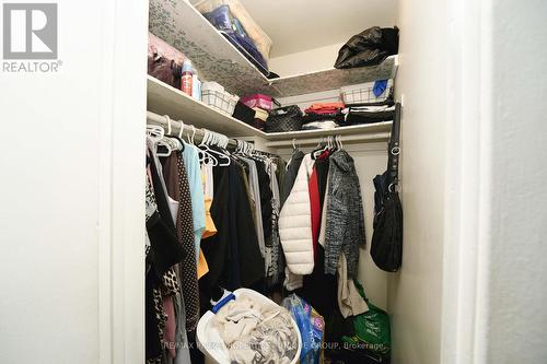 7001 Chigwel Court, Mississauga, ON - Indoor With Storage