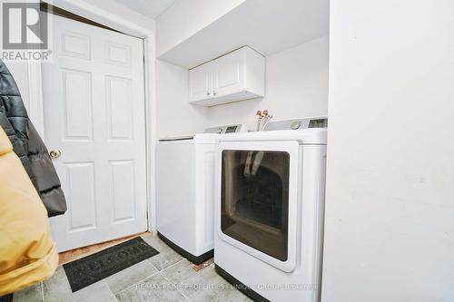 7001 Chigwel Court, Mississauga, ON - Indoor Photo Showing Laundry Room