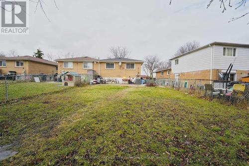 7001 Chigwel Court, Mississauga, ON - Outdoor With Exterior