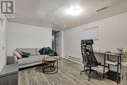 193 COXWELL AVENUE  Toronto, ON M4L 3B4