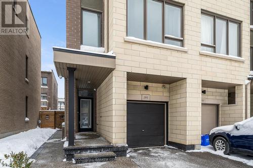 193 Huguenot Road, Oakville, ON - Outdoor With Exterior