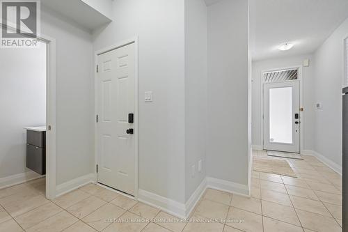 193 Huguenot Road, Oakville, ON - Indoor Photo Showing Other Room
