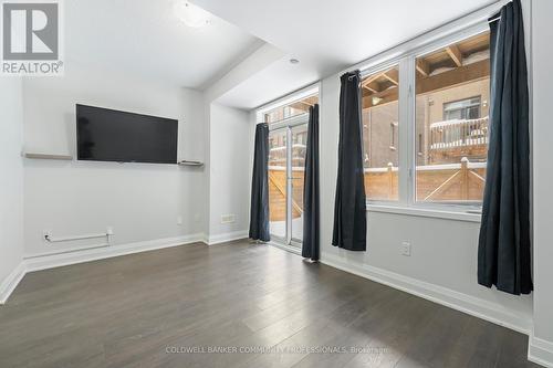 193 Huguenot Road, Oakville, ON - Indoor Photo Showing Dining Room