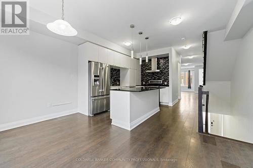 193 Huguenot Road, Oakville, ON - Indoor