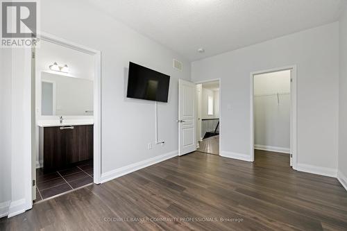 193 Huguenot Road, Oakville, ON -  With Exterior