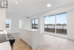 509 - 4365 BLOOR STREET W  Toronto, ON M9C 1R3