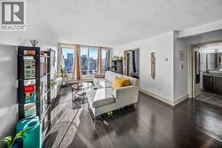 504, 505 19 Avenue SW  Calgary, AB T2S 0E4