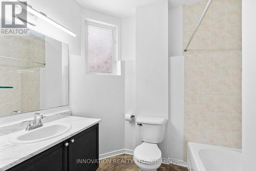 1032 Redtail Private, Ottawa, ON - Indoor Photo Showing Bathroom