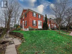 22 - 2390 WOODWARD AVENUE  Burlington, ON L7R 1T9