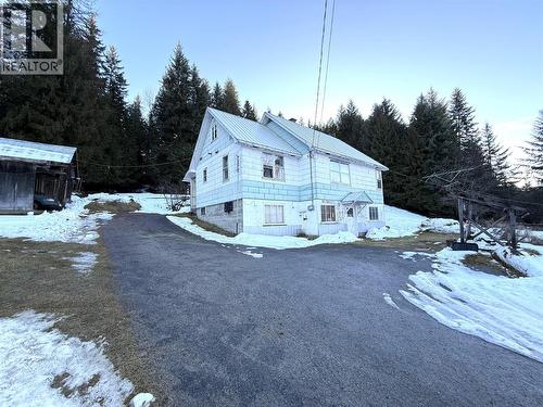 4207 Blewett Road  Nelson, BC V1L 6X2