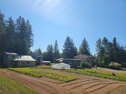 2156 Coleman Rd  Courtenay, BC V9J 1P2