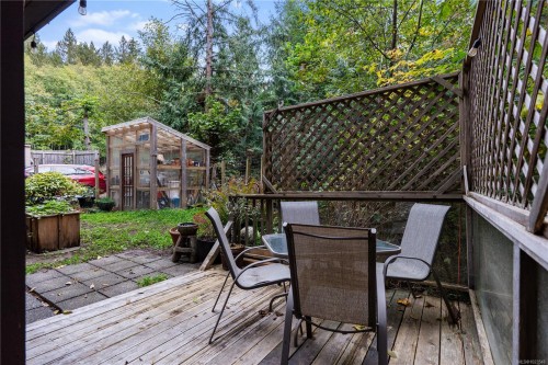 338 Walkers Hook Rd, Salt Spring, BC 