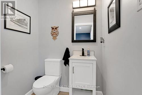 3 Roberta Crescent, Ottawa, ON - Indoor Photo Showing Bathroom