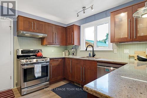 3 Roberta Crescent, Ottawa, ON - Indoor Photo Showing Kitchen