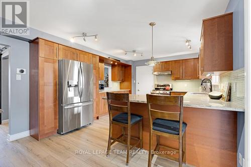 3 Roberta Crescent, Ottawa, ON - Indoor Photo Showing Kitchen
