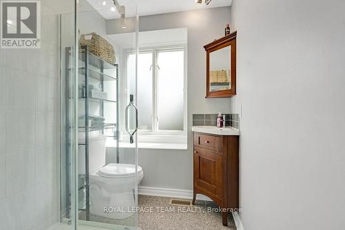 3 Roberta Crescent, Ottawa, ON - Indoor Photo Showing Bathroom