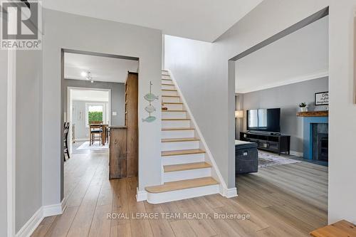 3 Roberta Crescent, Ottawa, ON - Indoor Photo Showing Other Room