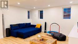 12 - 3275 STALYBRIDGE DRIVE  Oakville, ON L6M 0L2